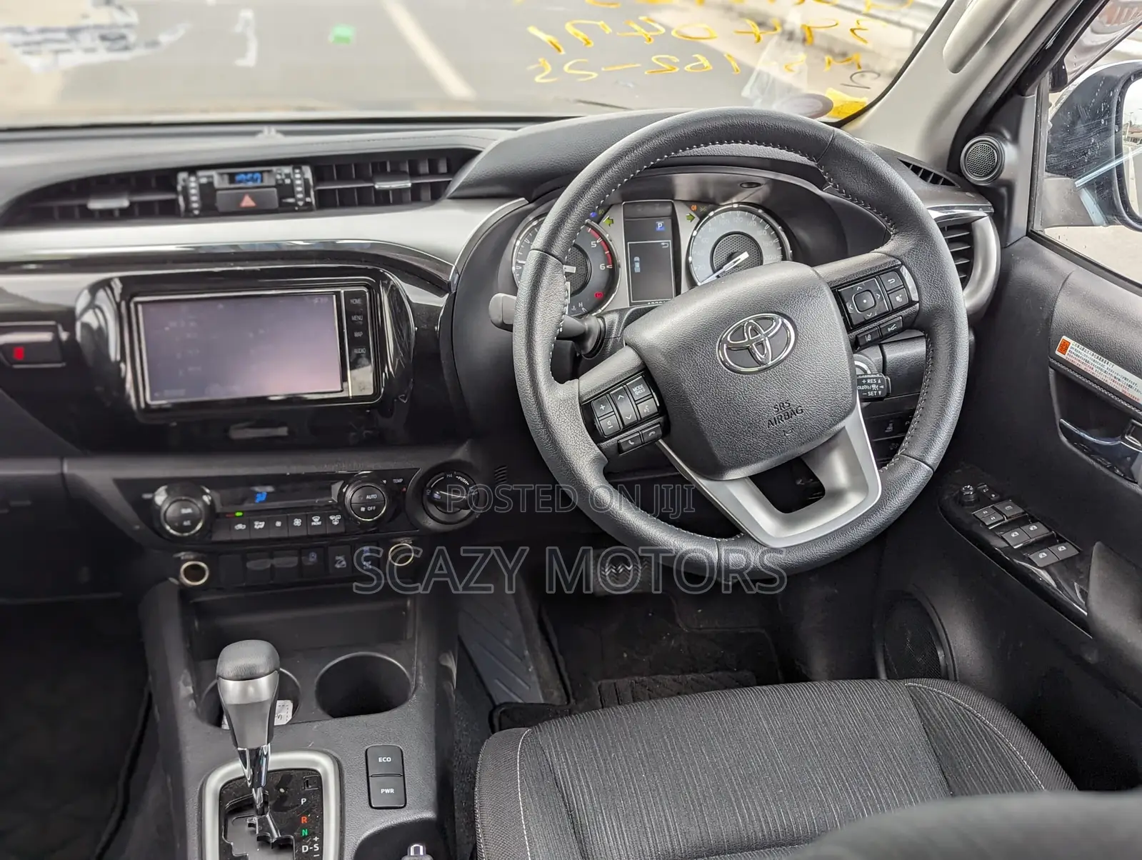Toyota Hilux 2022 Black
