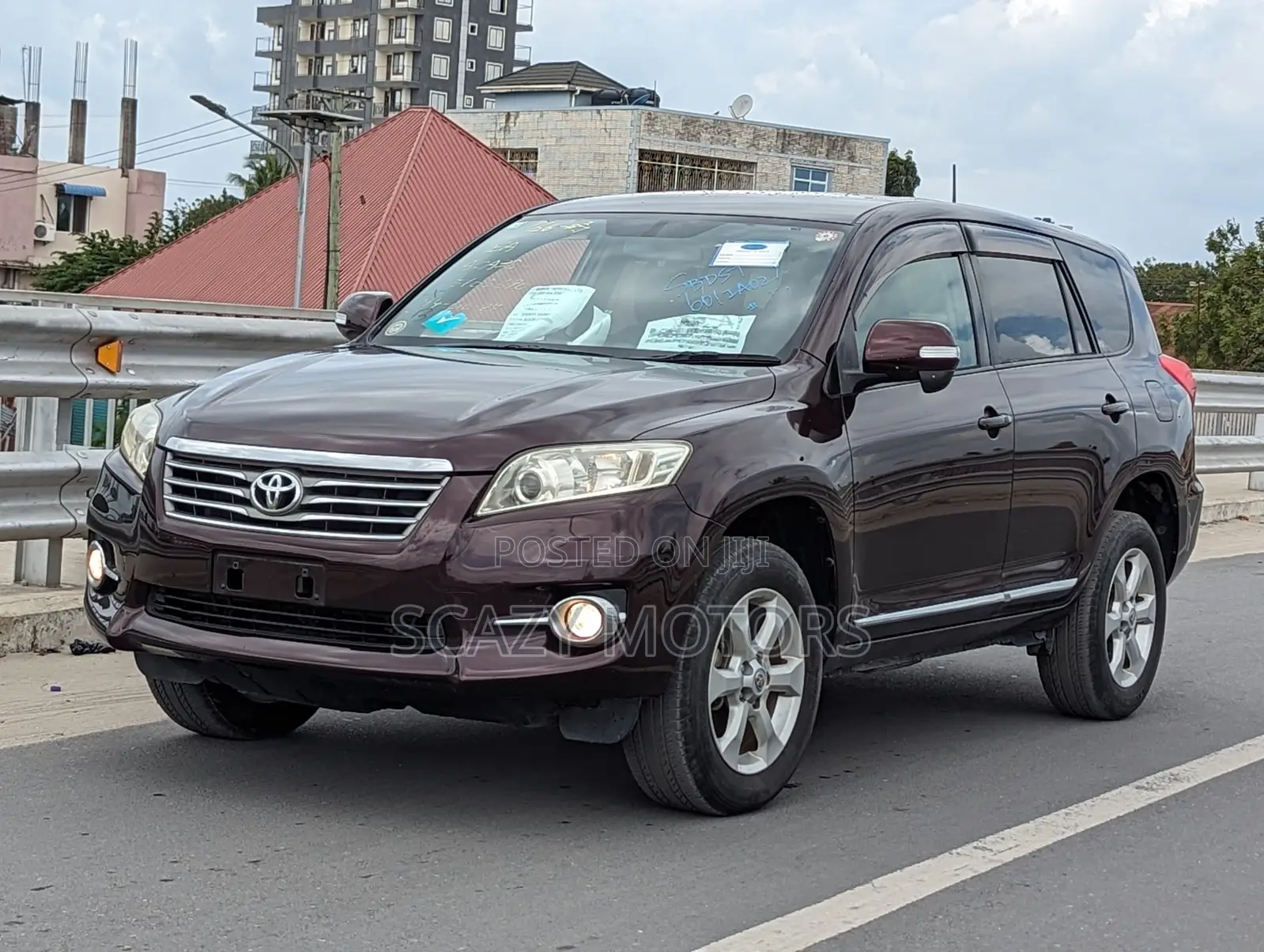 Toyota Vanguard 2010