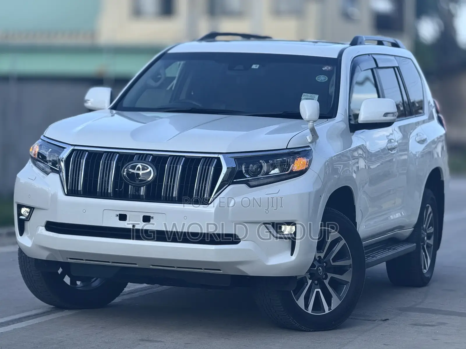 Toyota Land Cruiser Prado 2.8 2019 White