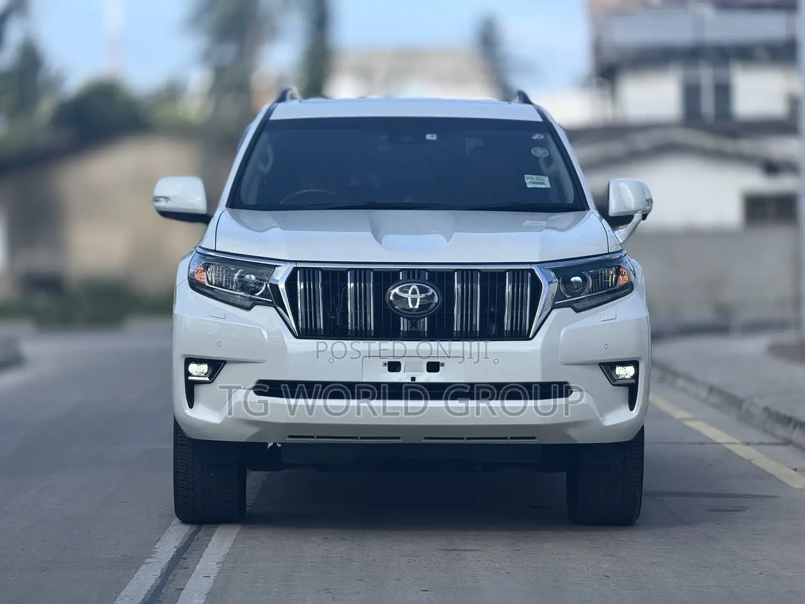 Toyota Land Cruiser Prado 2.8 2019 White