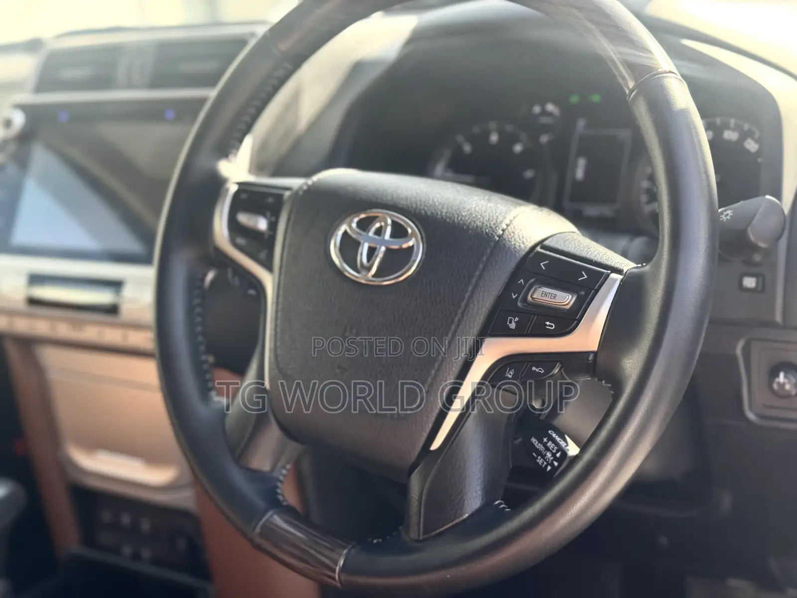 Toyota Land Cruiser Prado 2.8 2019 White