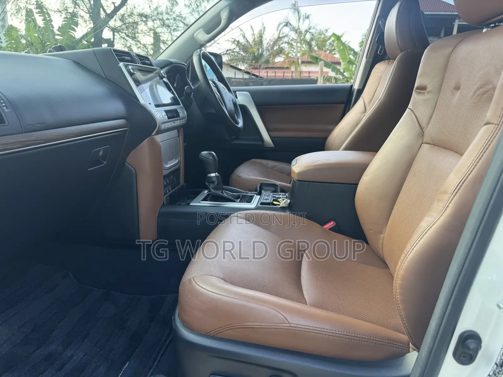 Toyota Land Cruiser Prado 2.8 2019 White