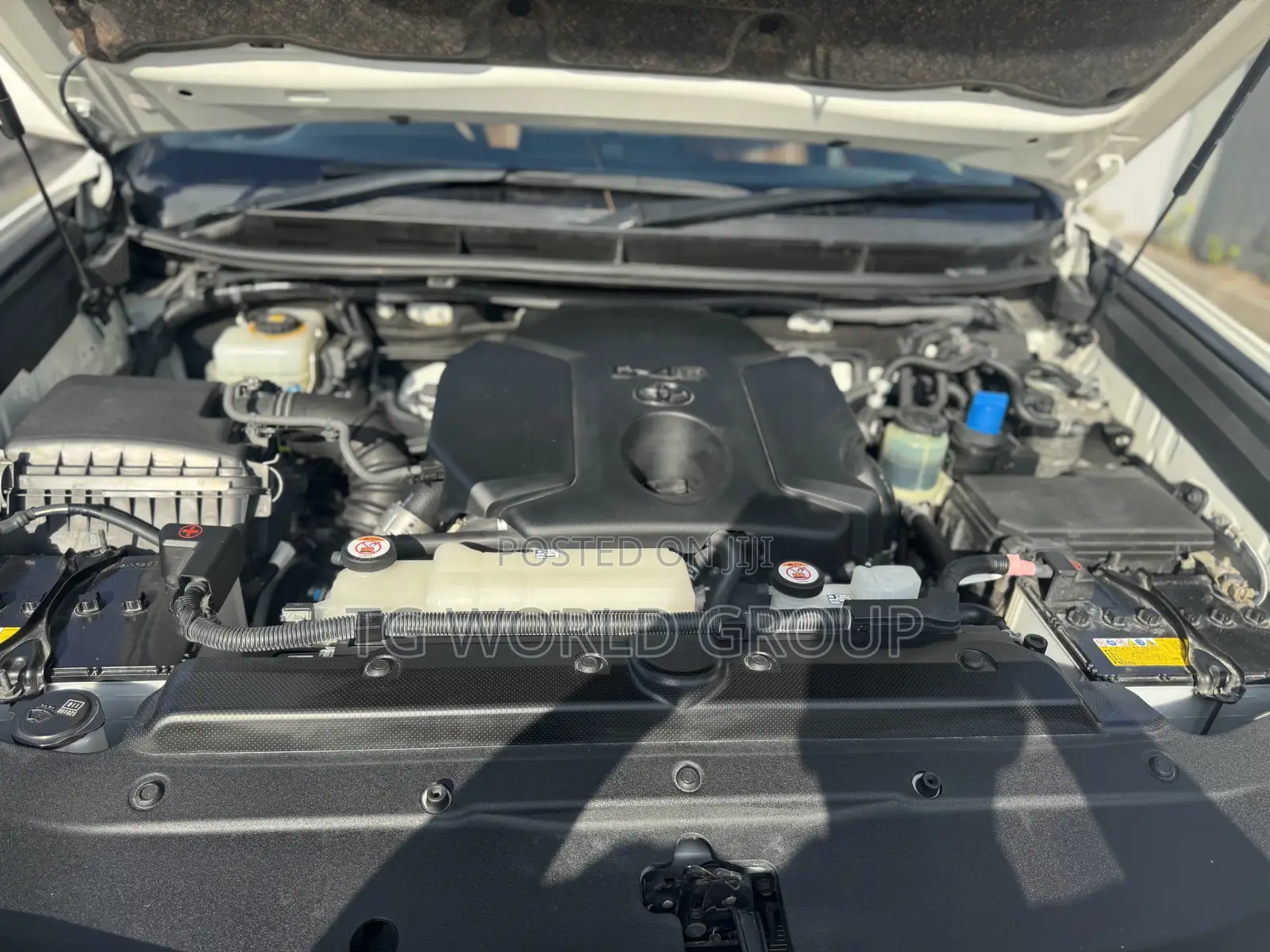 Toyota Land Cruiser Prado 2.8 2019 White