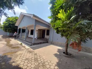 4bdrm Bungalow in Arusha for rent