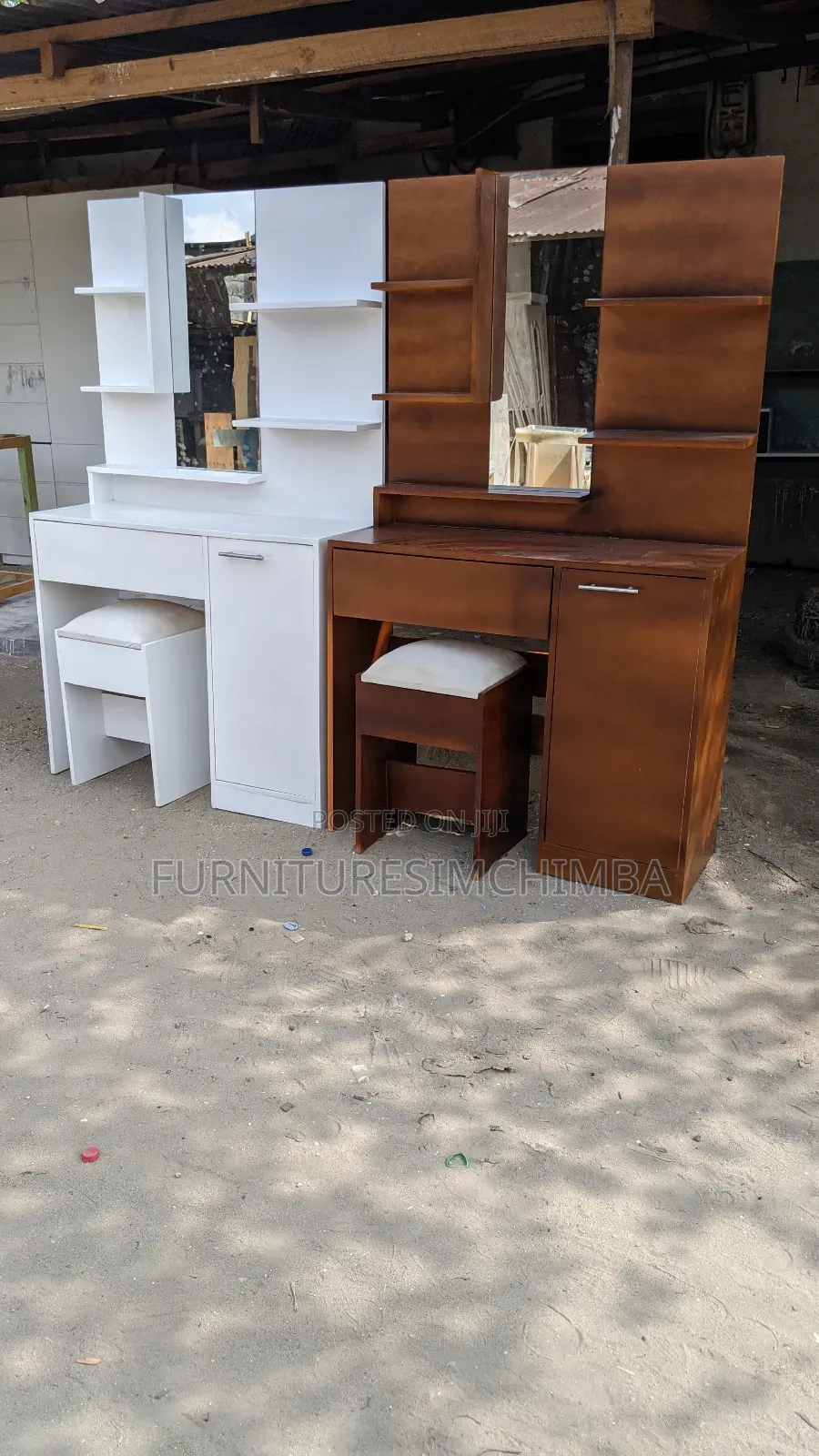 Drassing Table