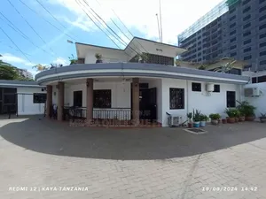3bdrm House in Upanga for rent