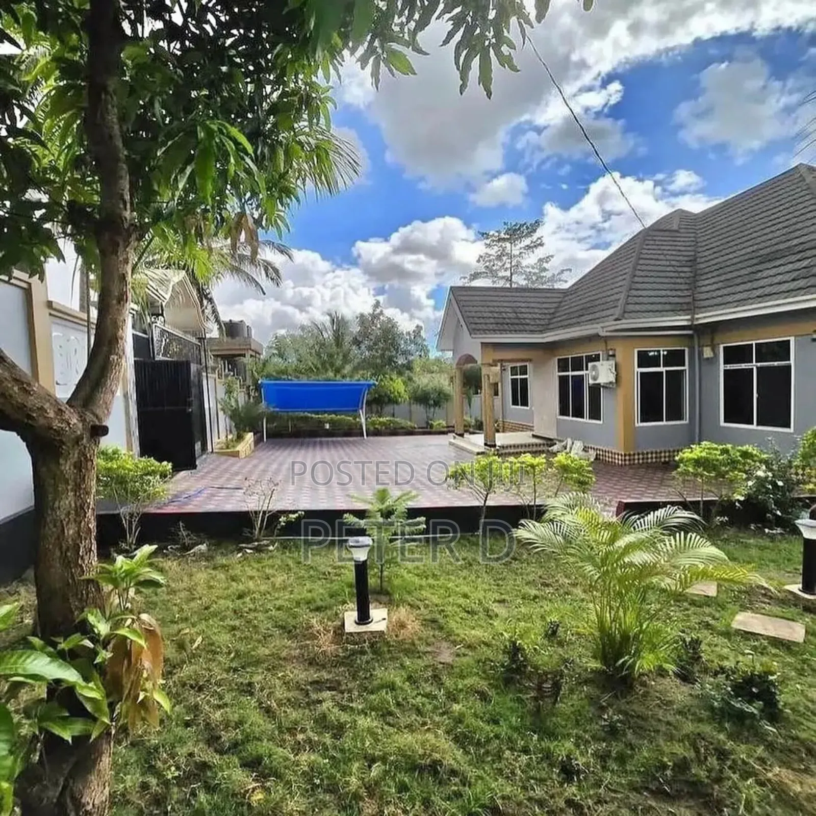 4bdrm House in Goba for sale