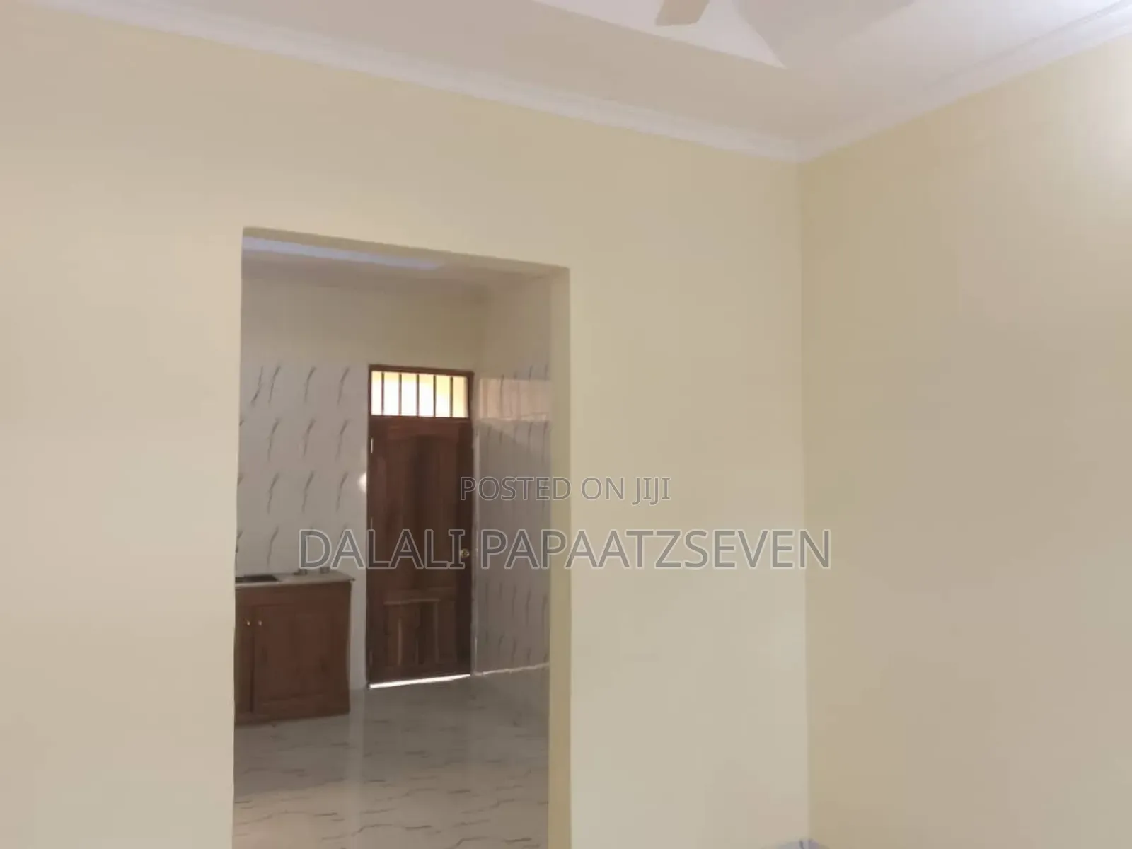 2bdrm Apartment in Dalalipapaatzseven, Bunju for rent