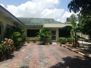 5bdrm House in Mbezi Beach Rain Bow for rent