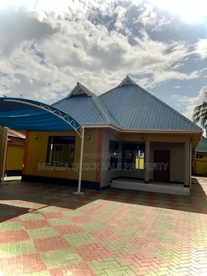 4bdrm House in Mtongani, Kunduchi for rent