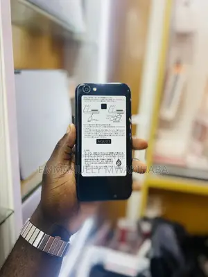 Sharp R1 64 GB Black