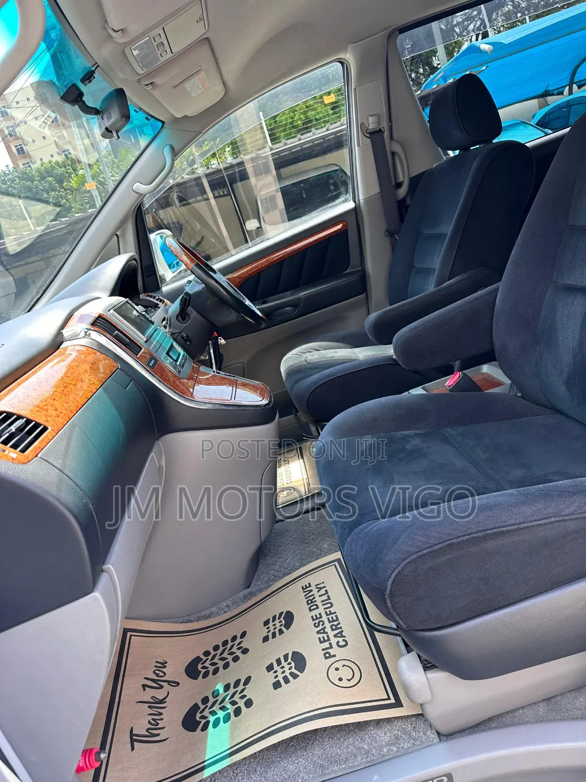 Toyota Alphard 2007 White