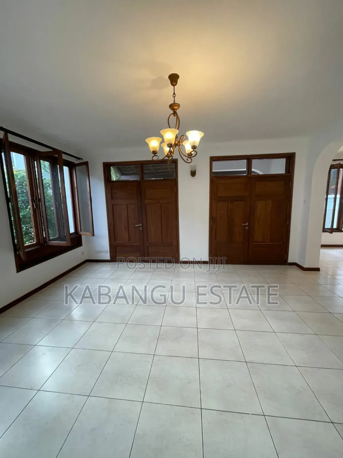 3bdrm House in Oysterbay for rent
