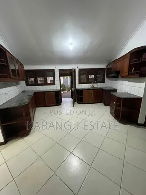 5bdrm House in Mikocheni for rent
