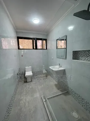 3bdrm Villa in Masaki for rent