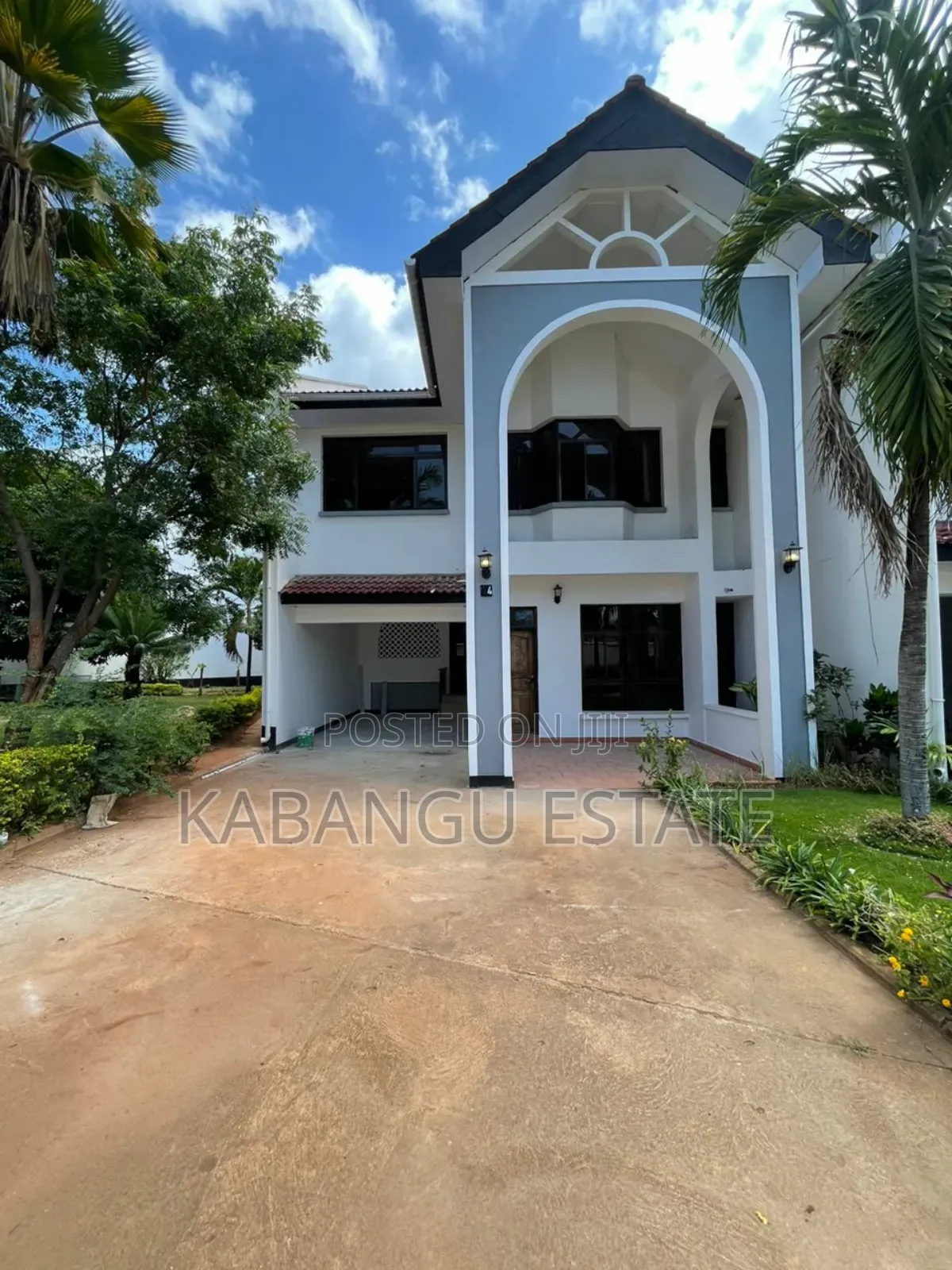 3bdrm Villa in Masaki for rent