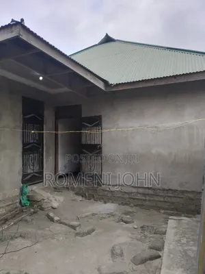 5bdrm House in Tanzania Daresalaam, Ilala for sale