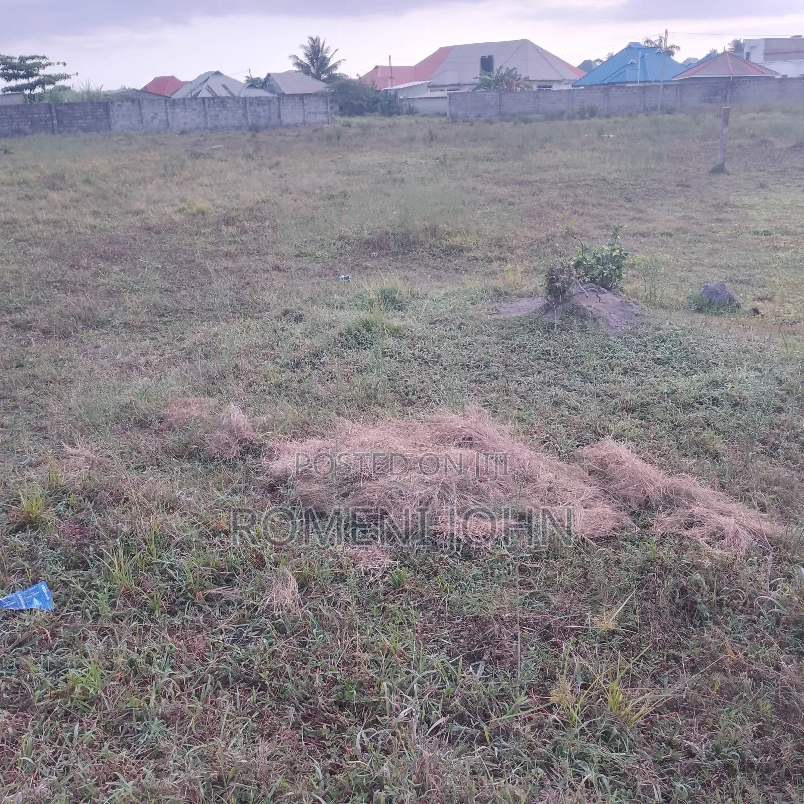 Kiwanja Sqmita 300 Kinauzwa Milioni 5.5 Majohe Viwege.
