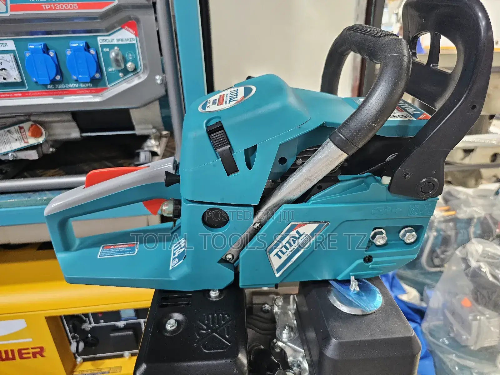 Total Gasoline Chain Saw 24"