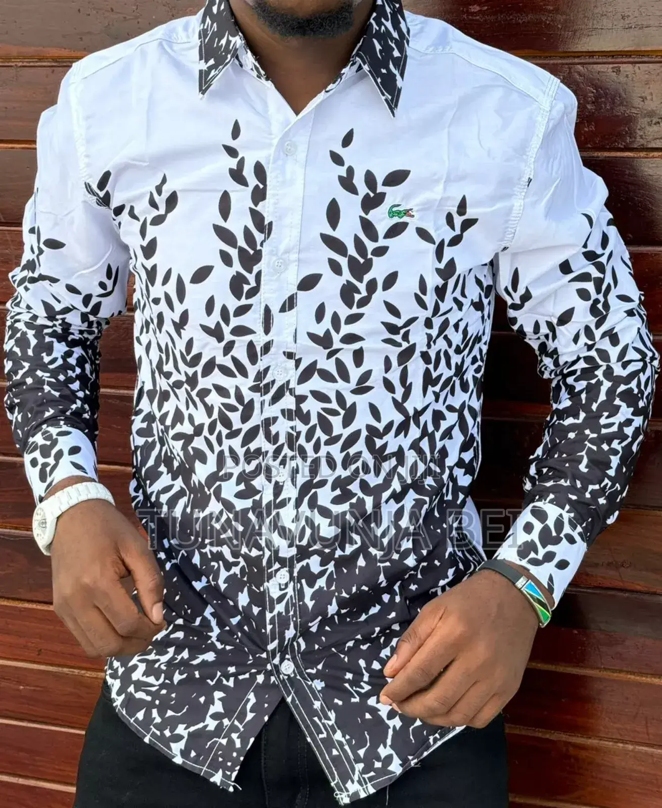 Faccionable Shirt