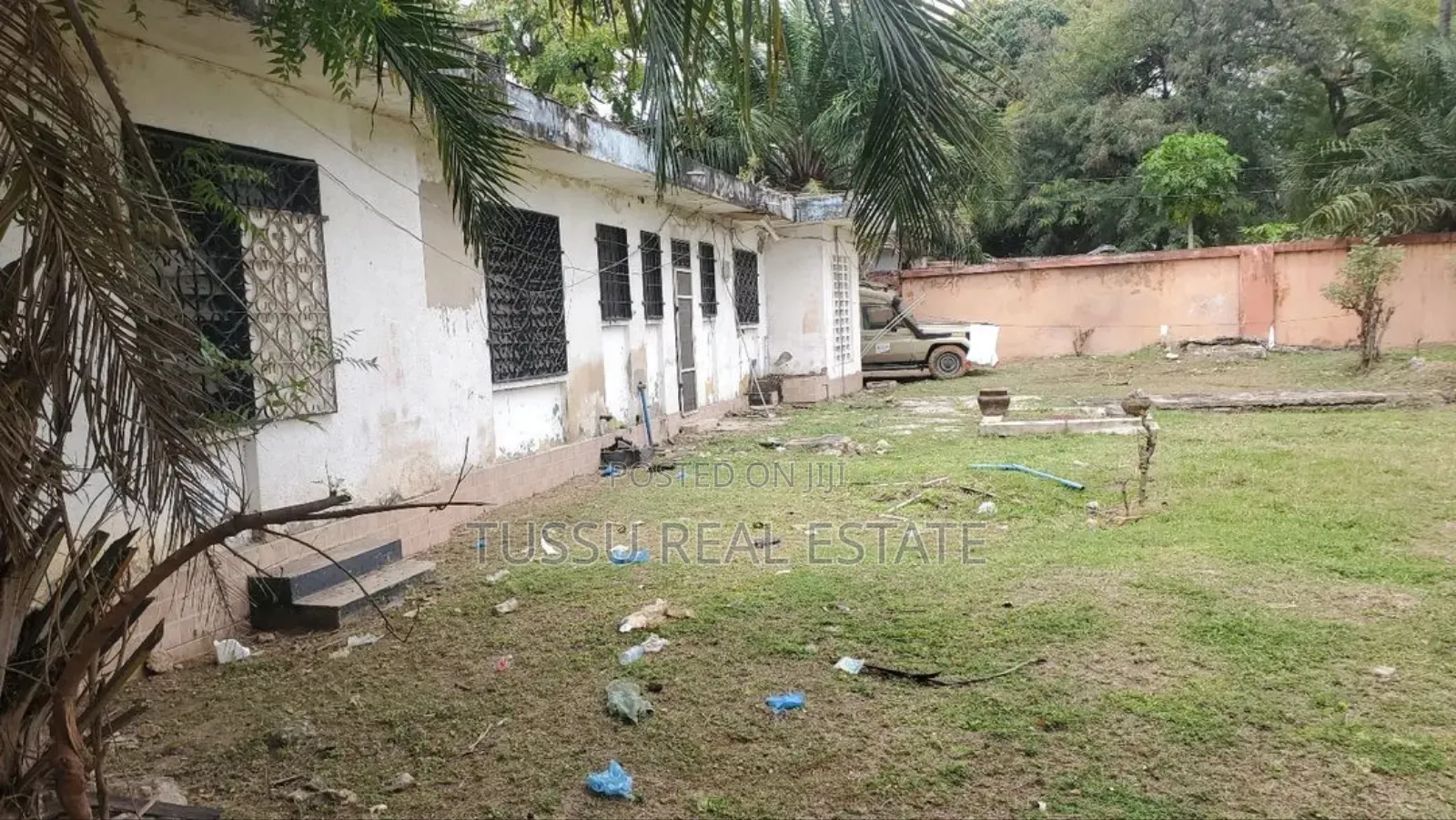 Plot/Old House for Sale at Mikochen a Regent Estate
