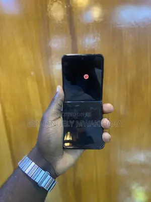 Samsung Galaxy Z Flip4 128 GB Black