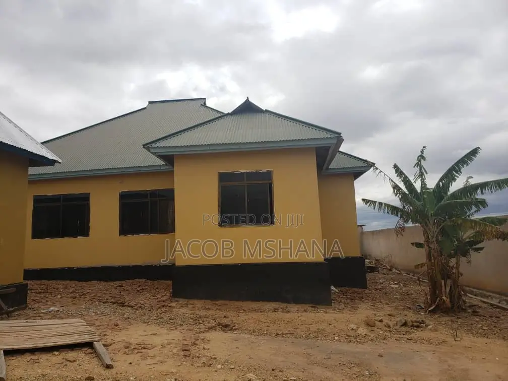 5bdrm Apartment in Iringa Municipal for sale