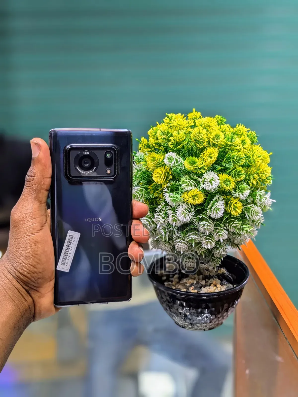 Sharp Aquos R6 128 GB Black