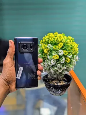 Sharp Aquos R6 128 GB Black