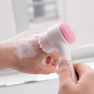 Facial Brush
