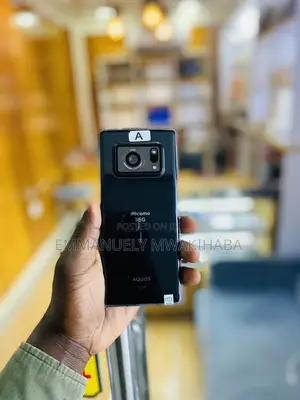 Sharp Aquos R6 128 GB Black