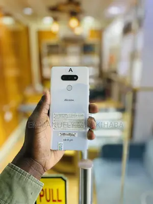 LG Style 3 64 GB White