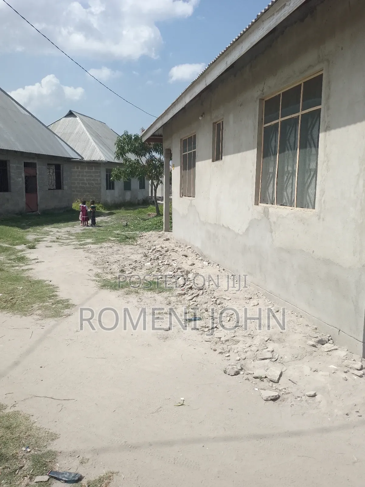 3bdrm House in Tanzania Daresalaam, Ilala for sale