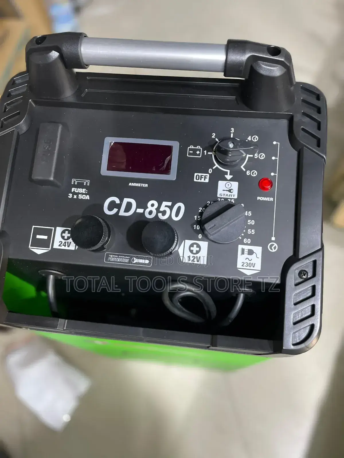 Easy Power Battery Chager CD 850