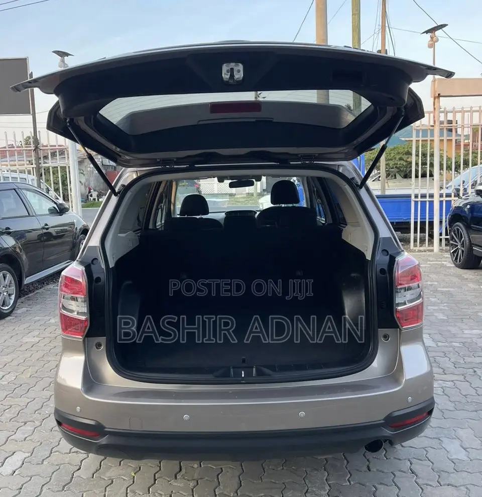 Subaru Forester 2013 Gold