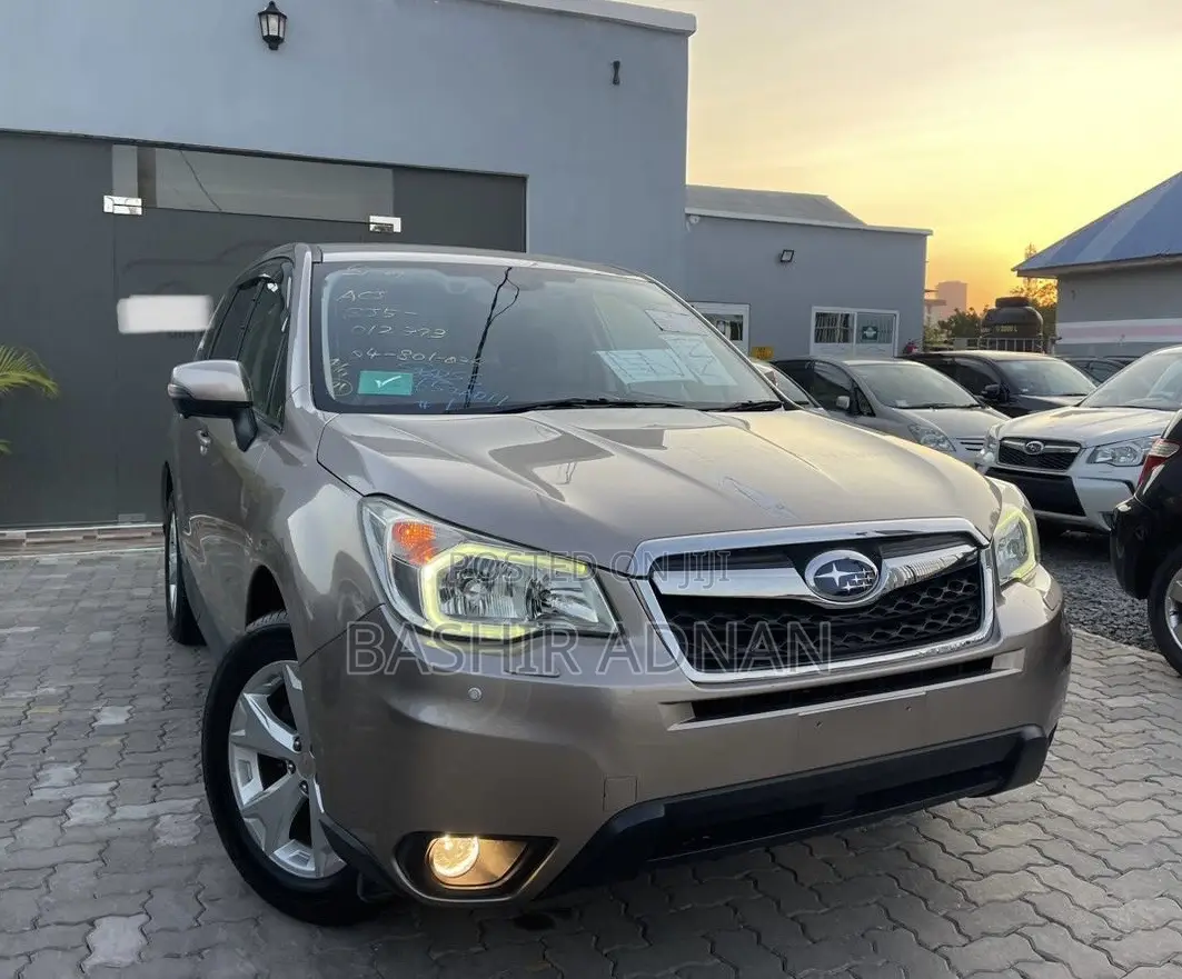 Subaru Forester 2013 Gold