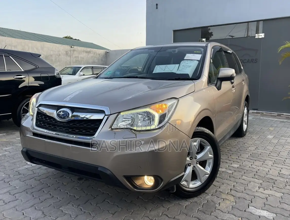 Subaru Forester 2013 Gold