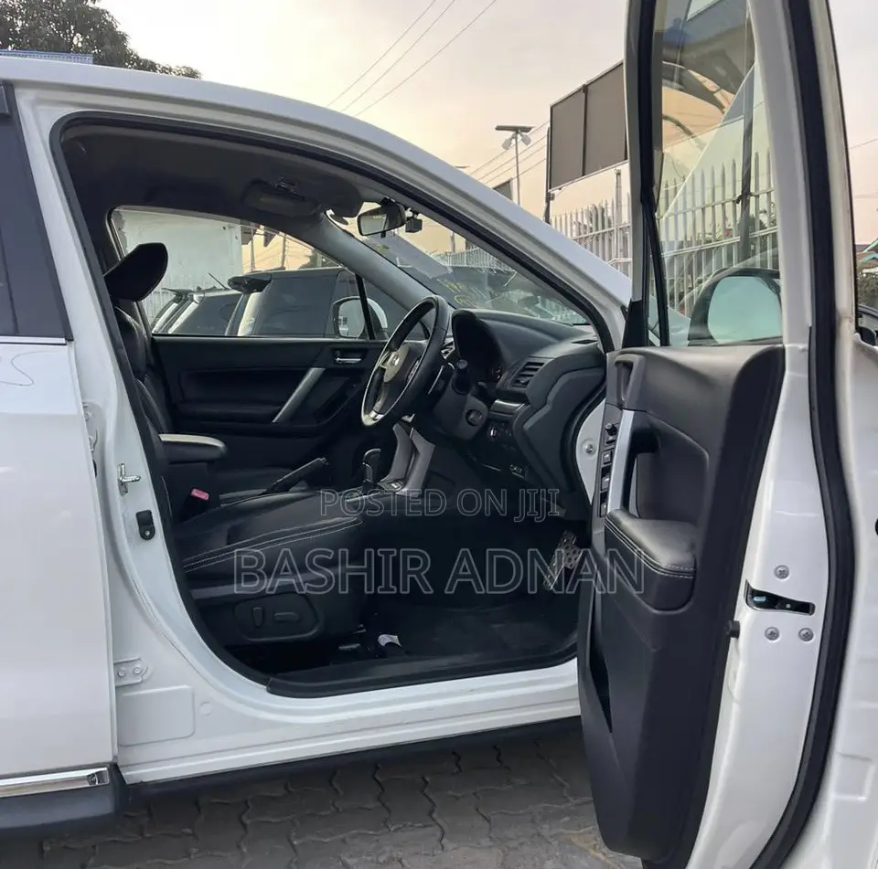 Subaru Forester 2013 White