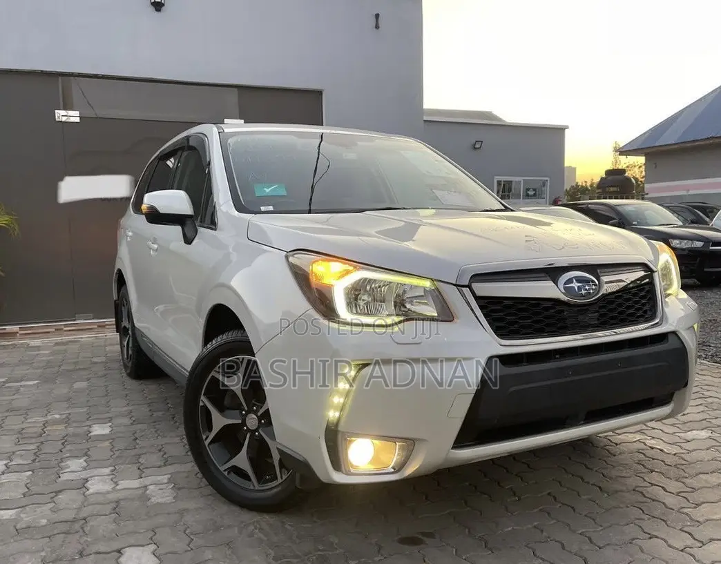 Subaru Forester 2013 White