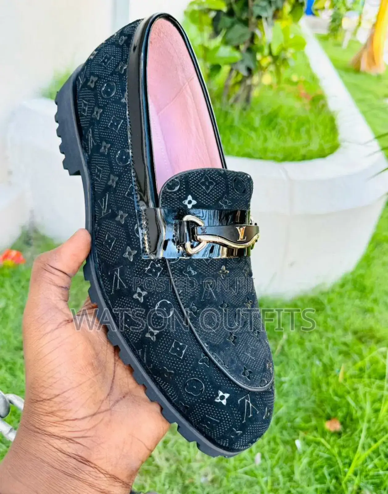 Viatu Vya Ngozi Vya Louis Vuitton