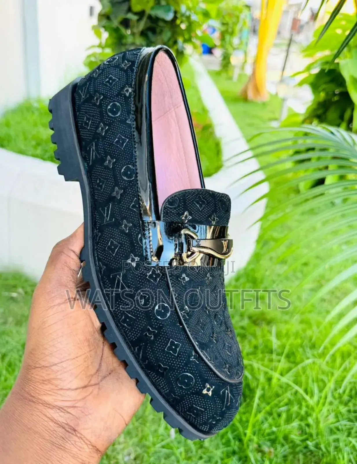 Viatu Vya Ngozi Vya Louis Vuitton