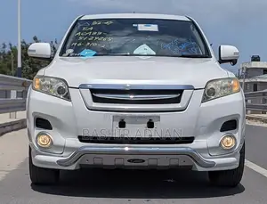 Toyota Vanguard 2007 White