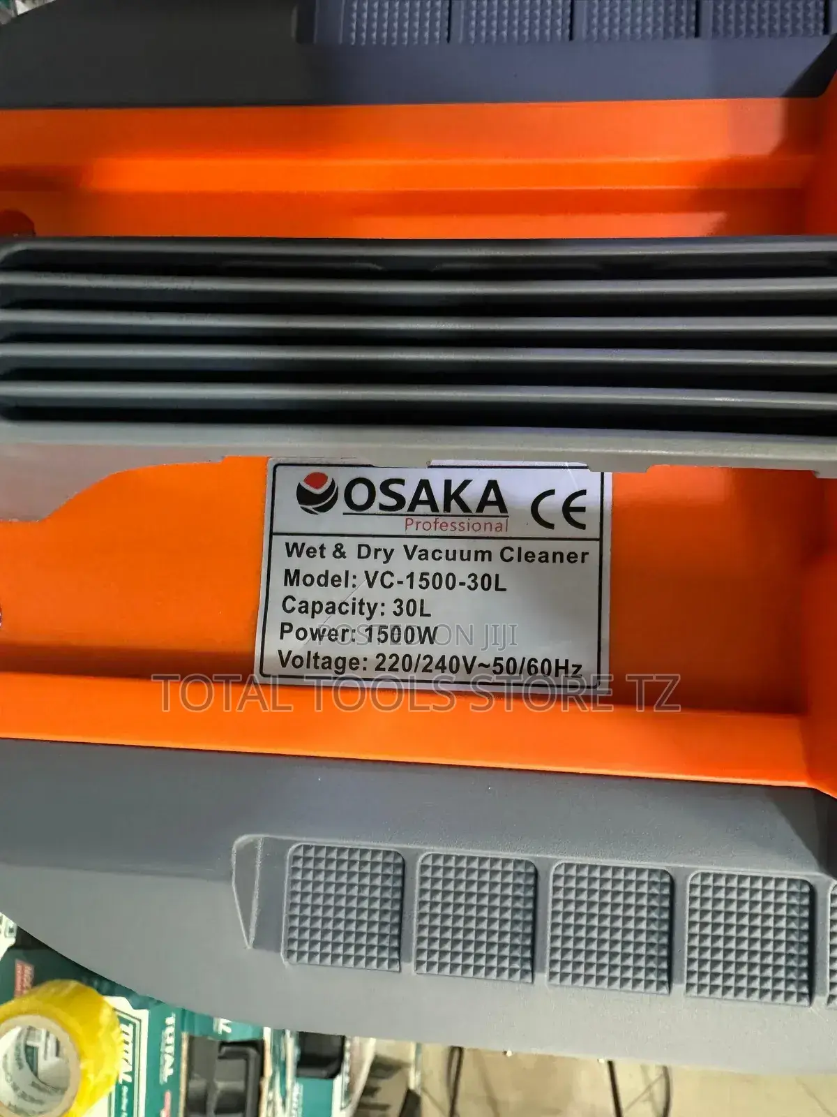 Osaka Vaccum Cleaner 30L