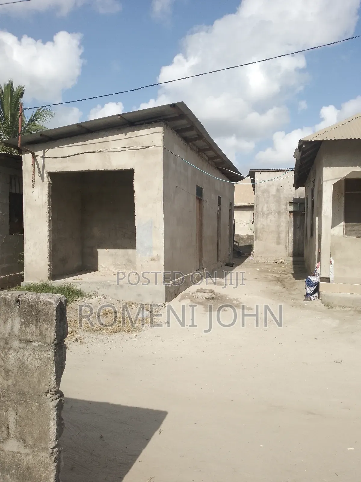 13bdrm Apartment in Tanzania Daresalaam, Ilala for sale