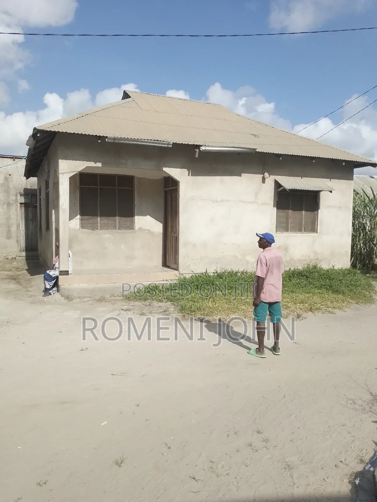 13bdrm Apartment in Tanzania Daresalaam, Ilala for sale