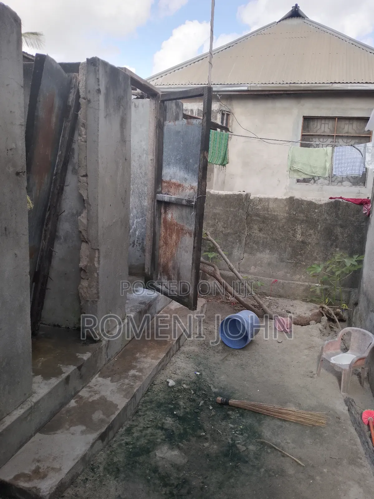 13bdrm Apartment in Tanzania Daresalaam, Ilala for sale