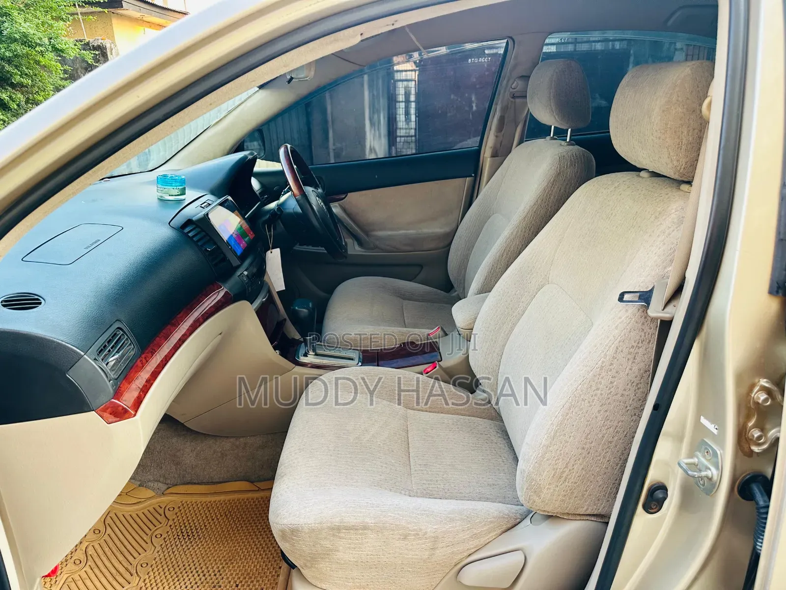 Toyota Premio 2004 Gold