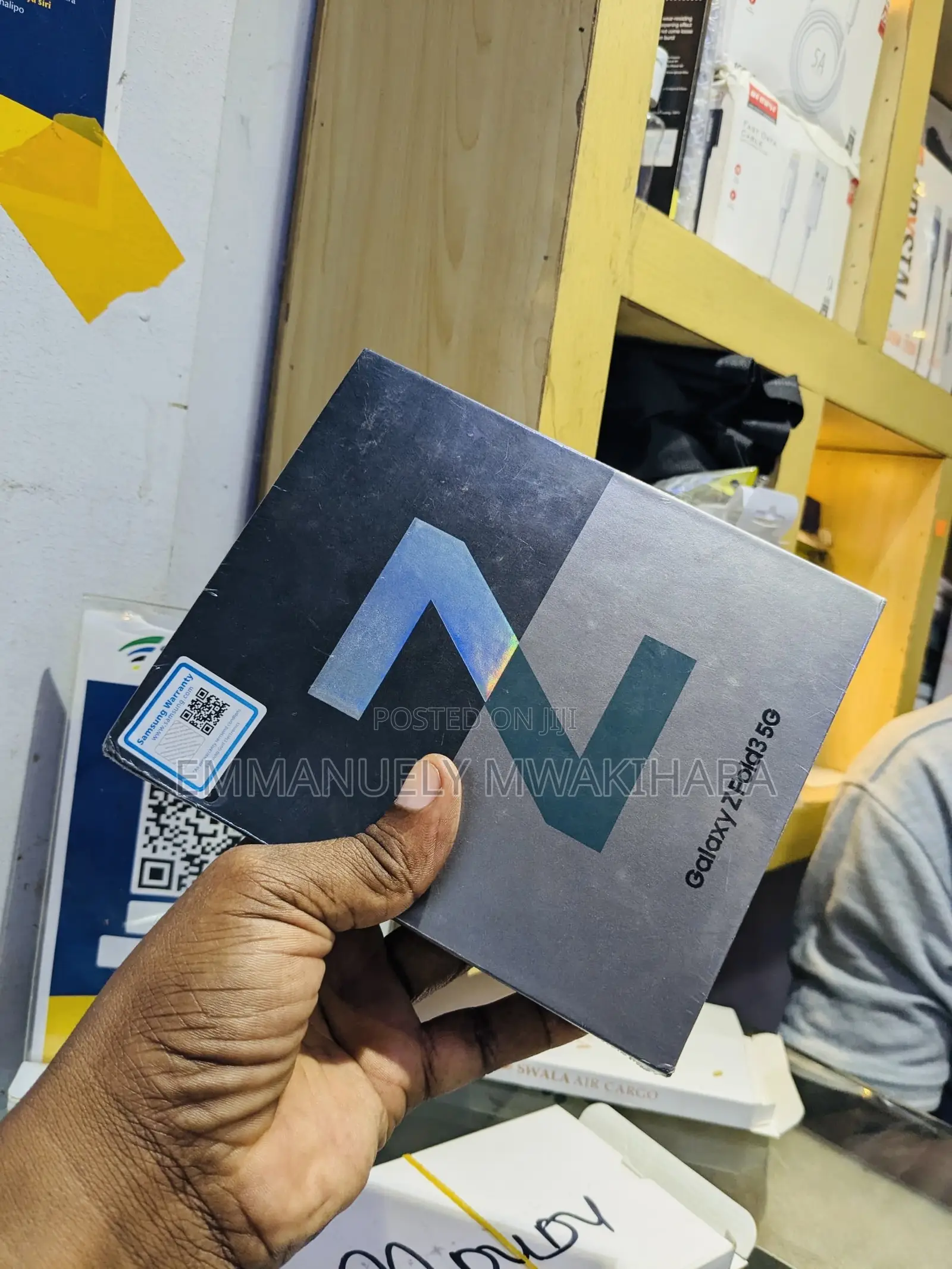 New Samsung Galaxy Z Fold 3 256 GB Black