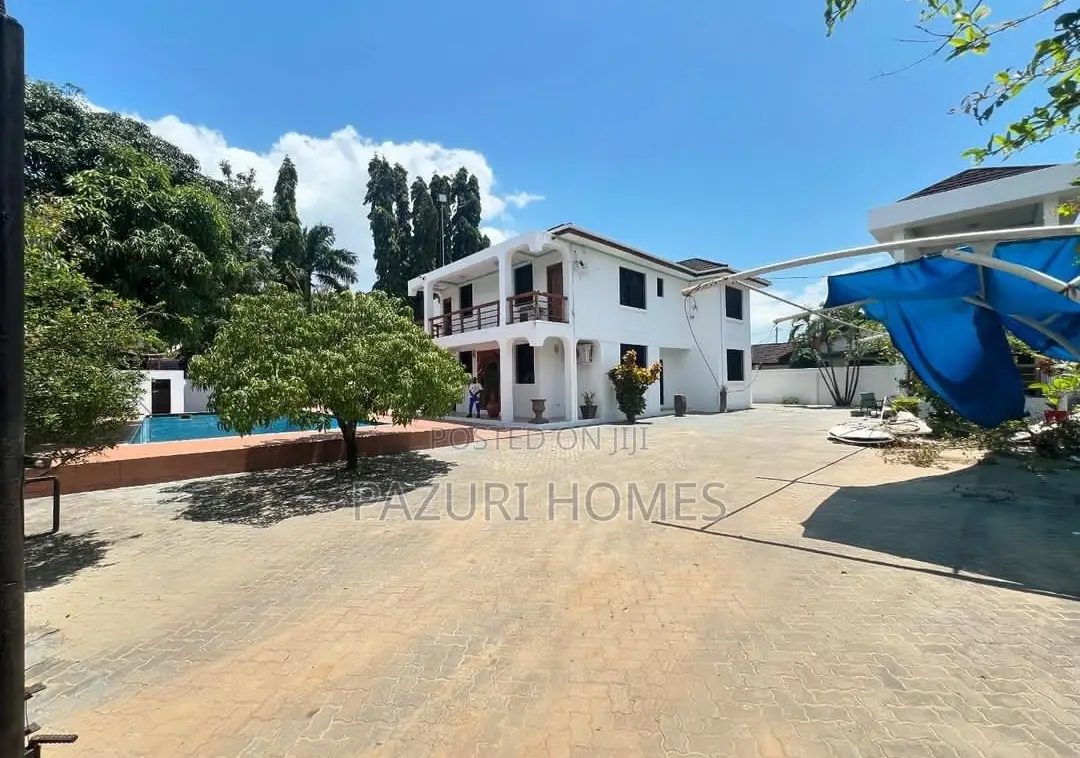 4bdrm Maisonette in Mbezi Beach for rent