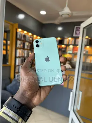 Apple iPhone 11 128 GB Green